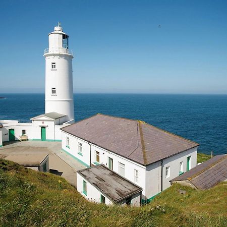 Verity Cottage Saint Merryn Bagian luar foto